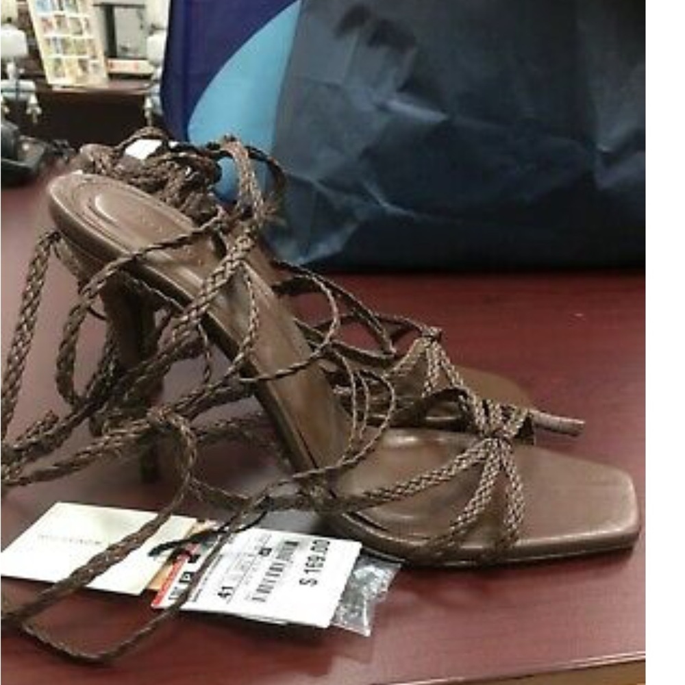 NWT ZARA STRAPPY LEATHER SANDALS  BROWN